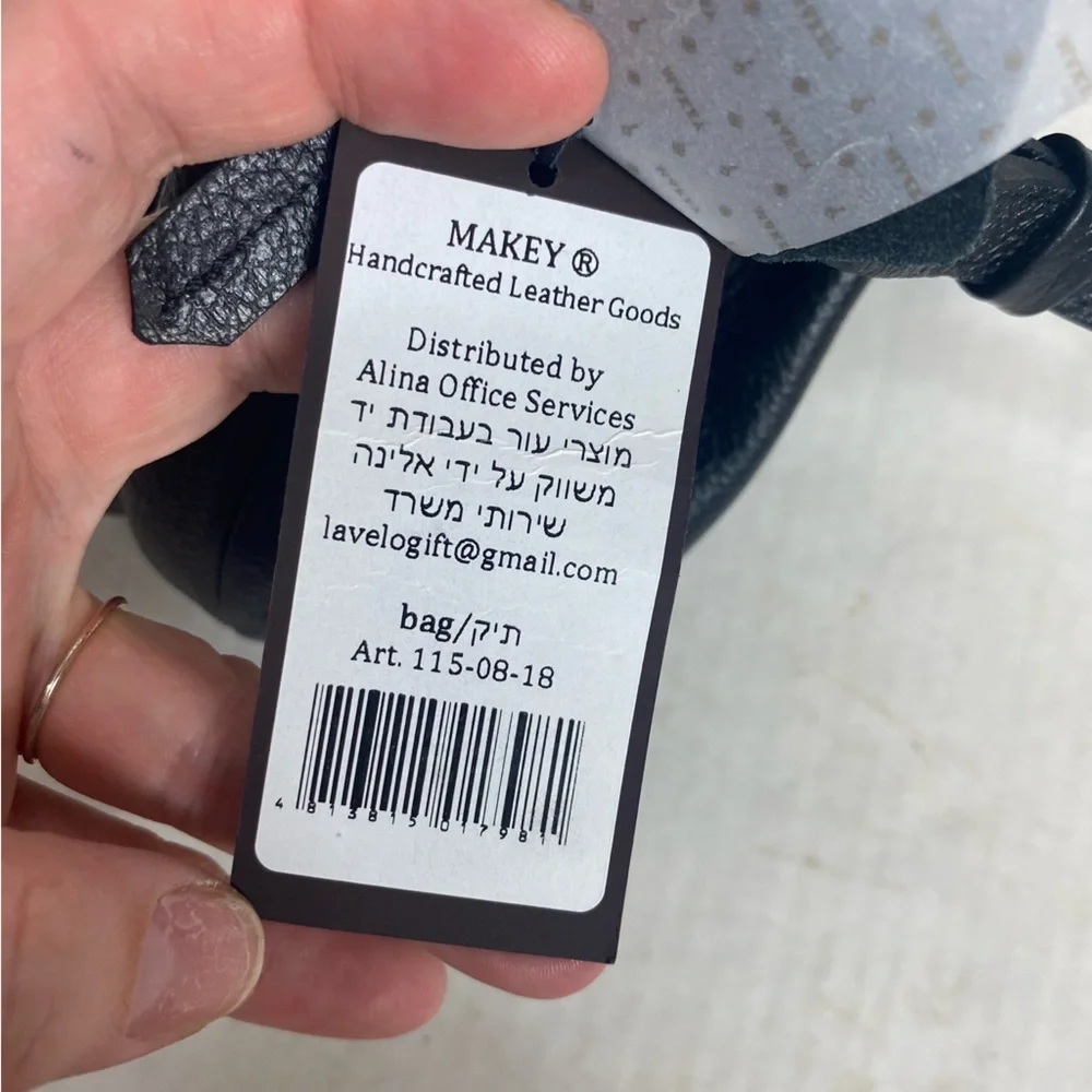 MAKEY Leather Goods Black Purse‎ NWT